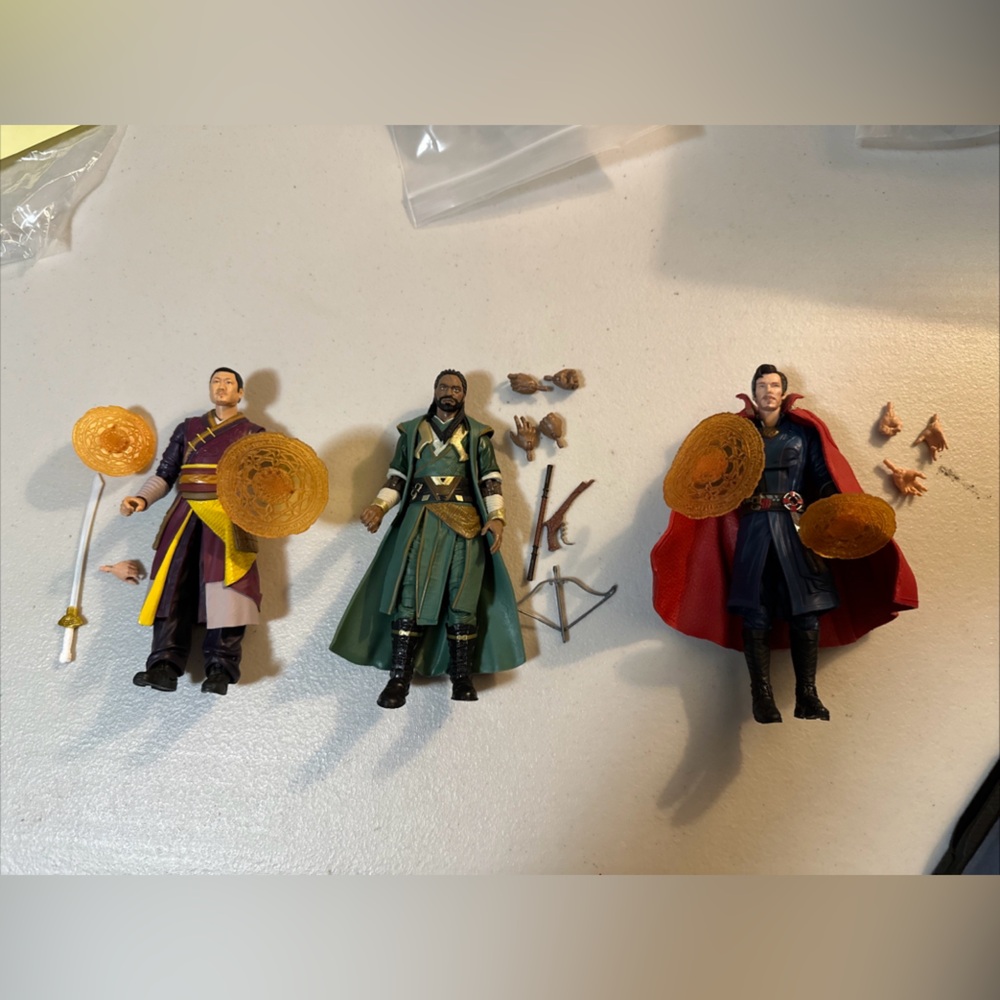 Multiverse Of Madness Dr  Strange, Wong, Master Mondo 3  Figures Set, Loose